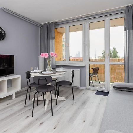 Family Apartment With Balcony In Gdynia By Noclegi Renters Εξωτερικό φωτογραφία